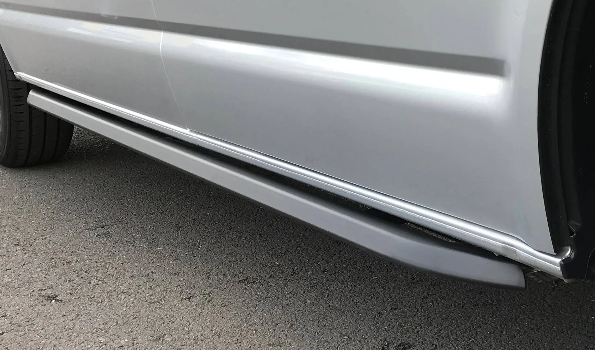 Black Angular OE Style Side Bars for Volkswagen Transporter T5 SWB
