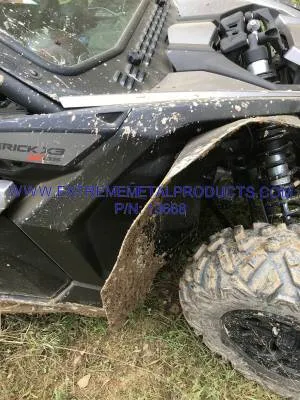 CAN-AM MAVERICK X3 WIDE MOLDED FENDERS/FENDER FLARES
